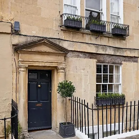 Maisonette With Hot Tub At 13 Rivers Street Bath Quarto foto