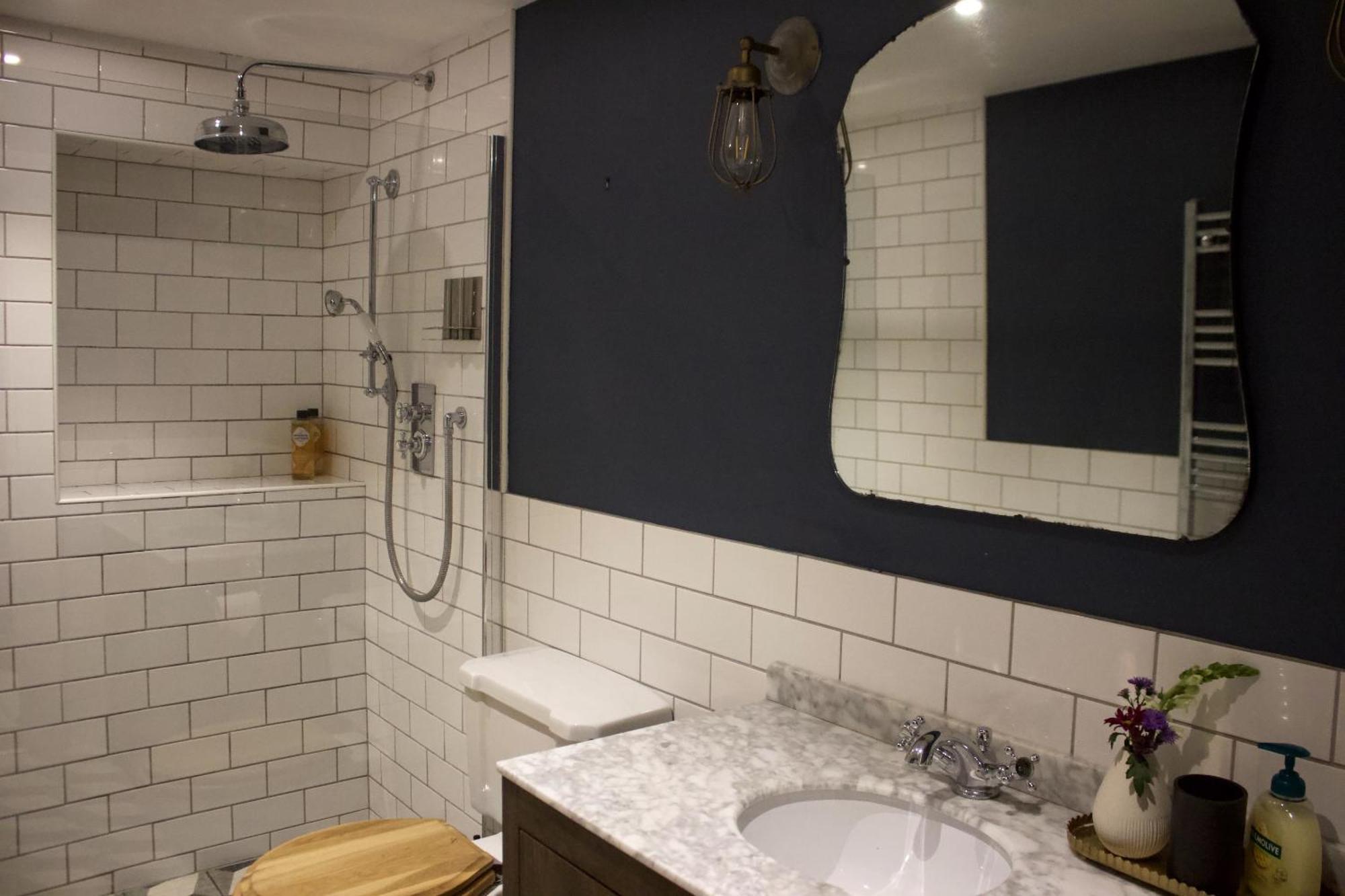 Apartment Maisonette With Hot Tub At 13 Rivers Street *