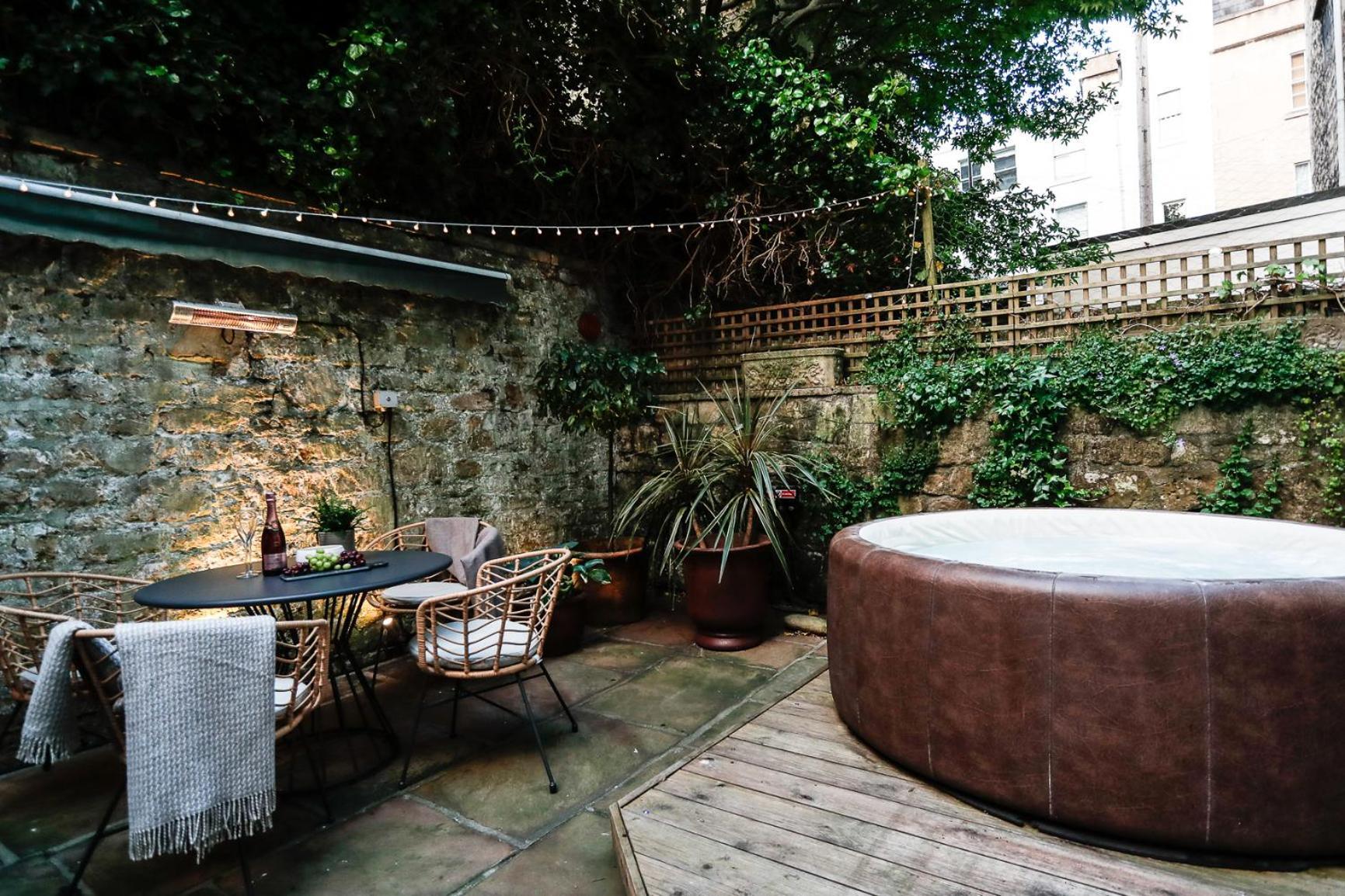 Maisonette With Hot Tub At 13 Rivers Street