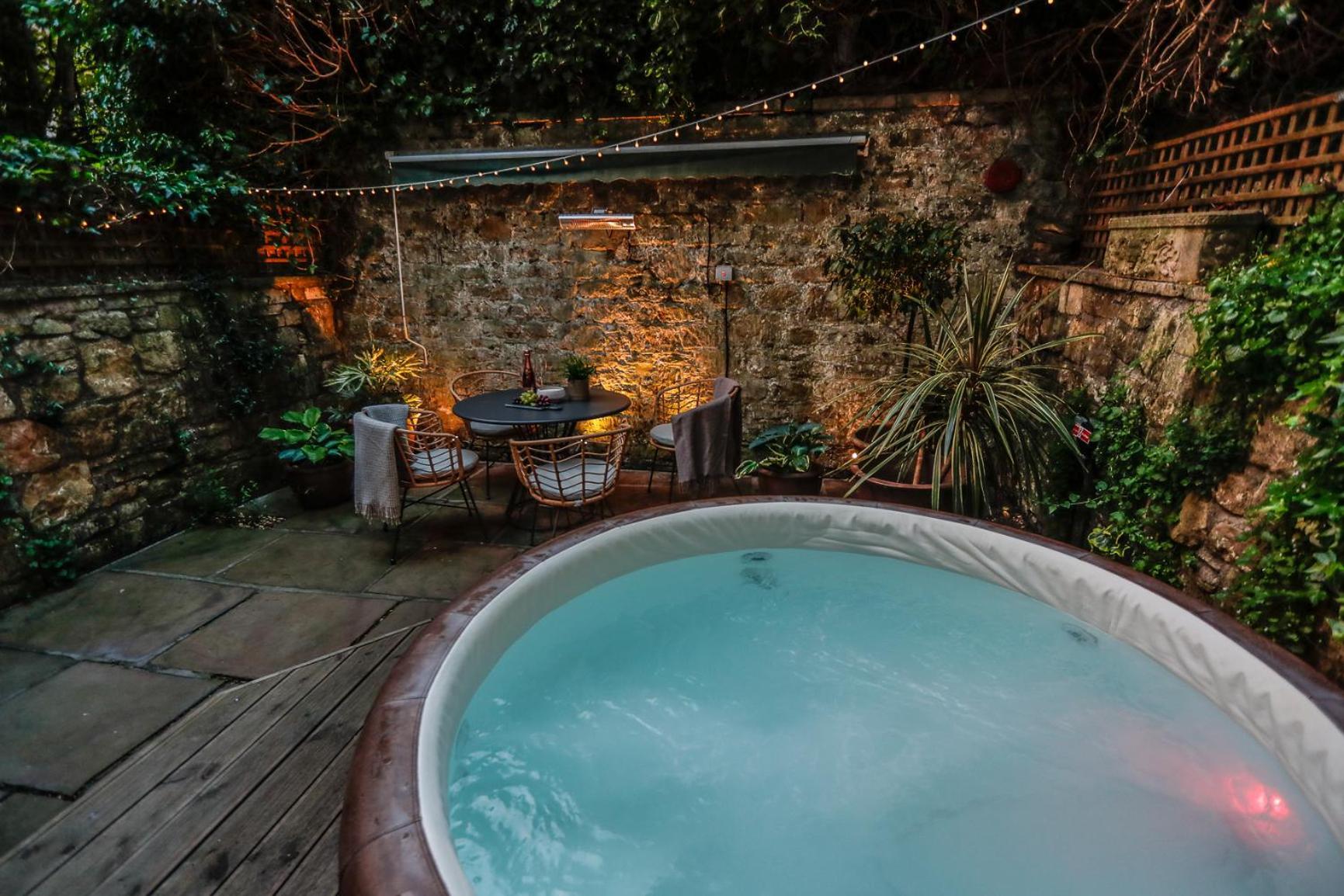 Maisonette With Hot Tub At 13 Rivers Street Apartamento