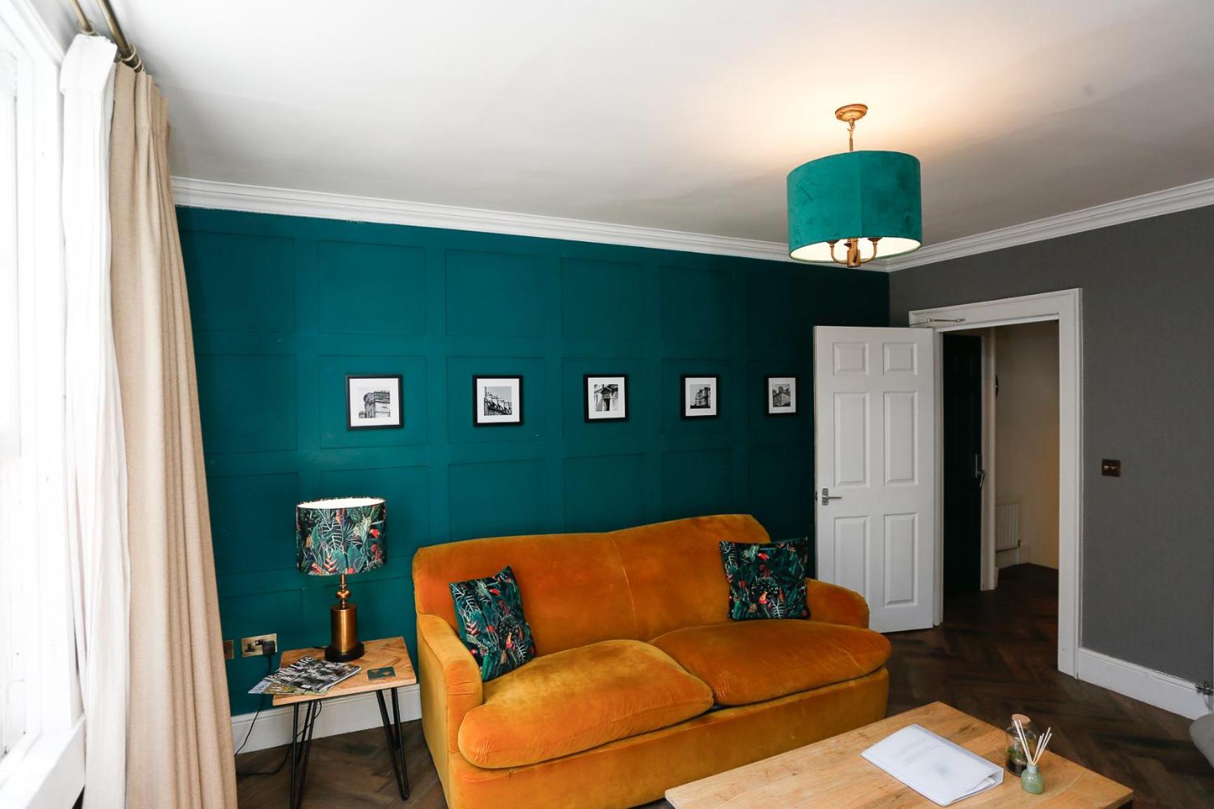 Maisonette With Hot Tub At 13 Rivers Street Bath