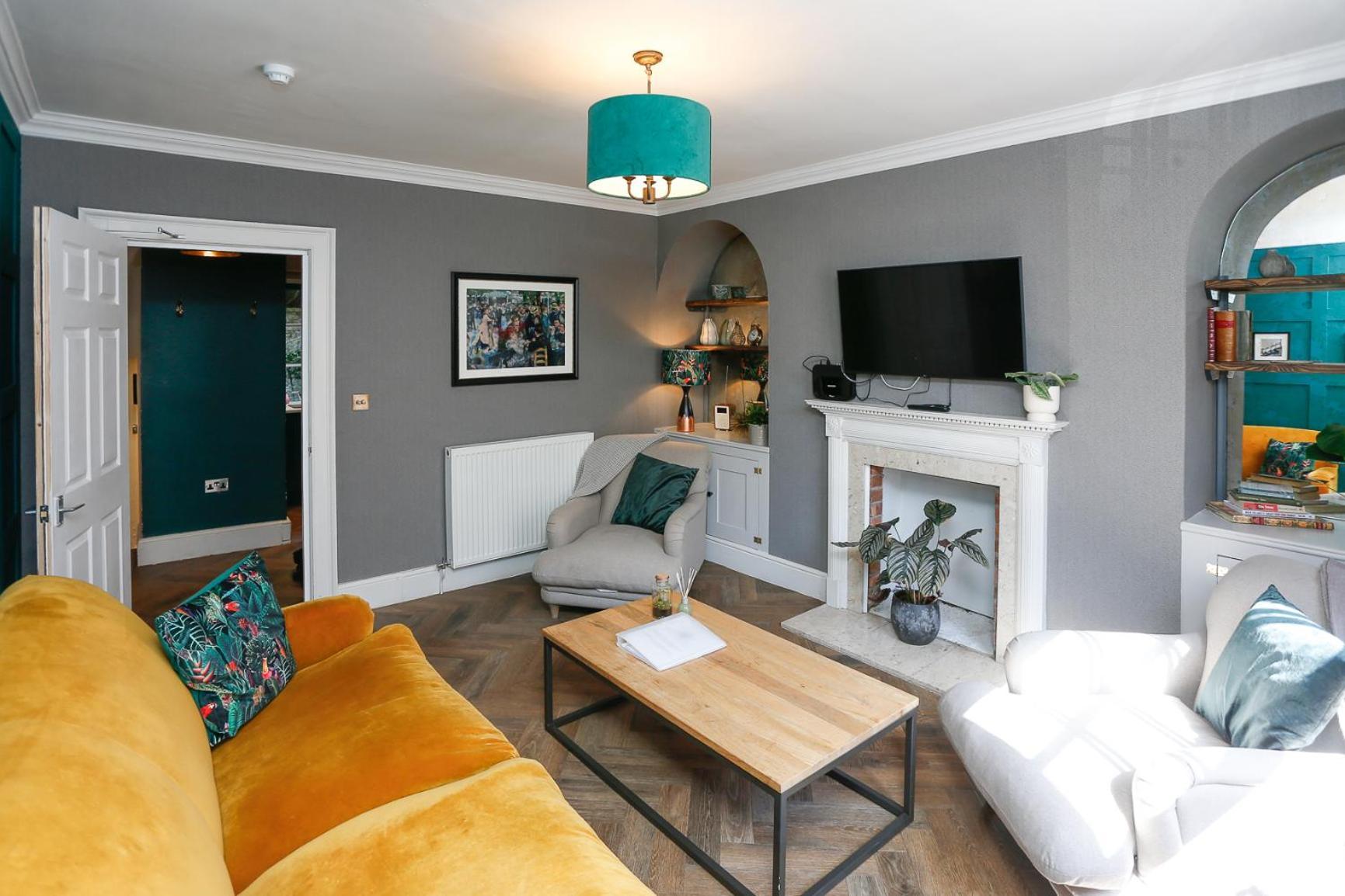 Maisonette With Hot Tub At 13 Rivers Street